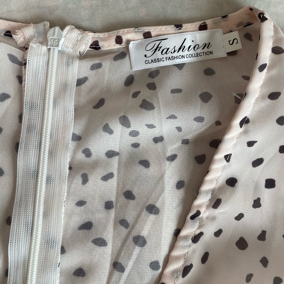 One piece / romper with bow - Picture 5 of 9